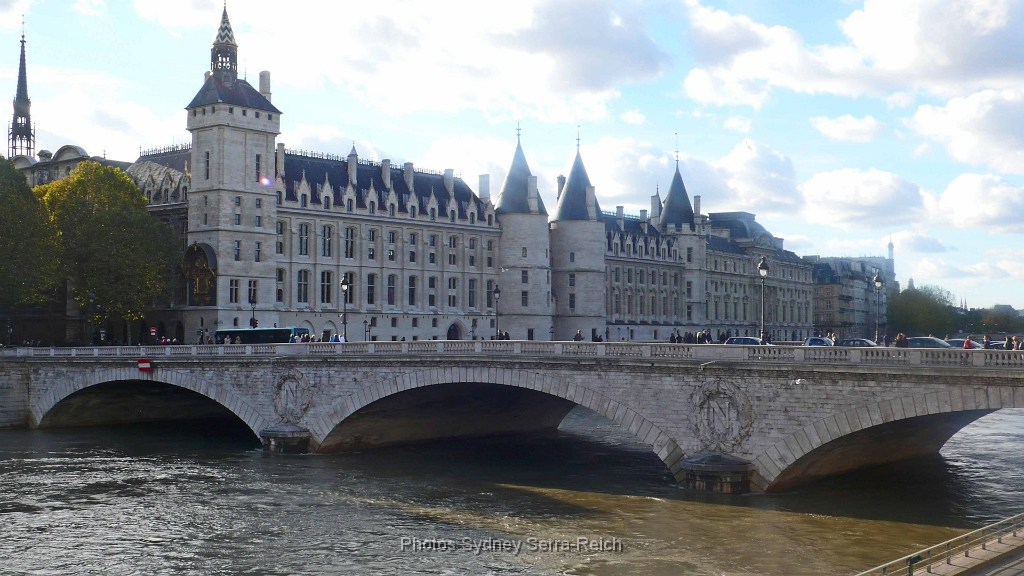 La conciergerie.JPG - La Conciergerie. Le 10 novembre 2013